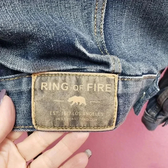 Ring of Fire Denim Jacket with Patch Detail Size S - Picture 7 of 9